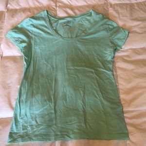 BANANA REPUBLIC TIMELESS TEE